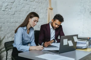 What should you know before choosing legal help?